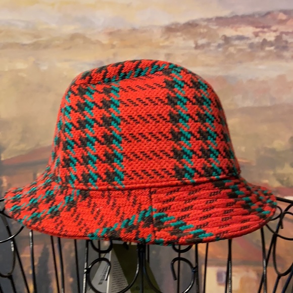 BNWT Authentic Gucci Hounds Tooth Wool Bucket Hat - Picture 10 of 14